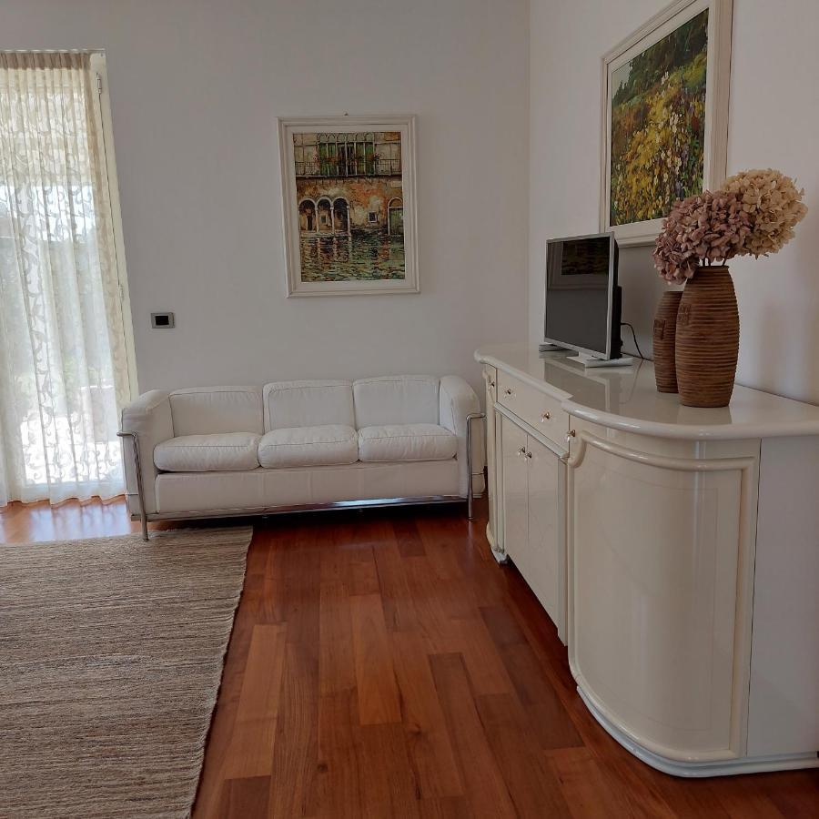 Casaro Appartement Albano Sant'alessandro Buitenkant foto